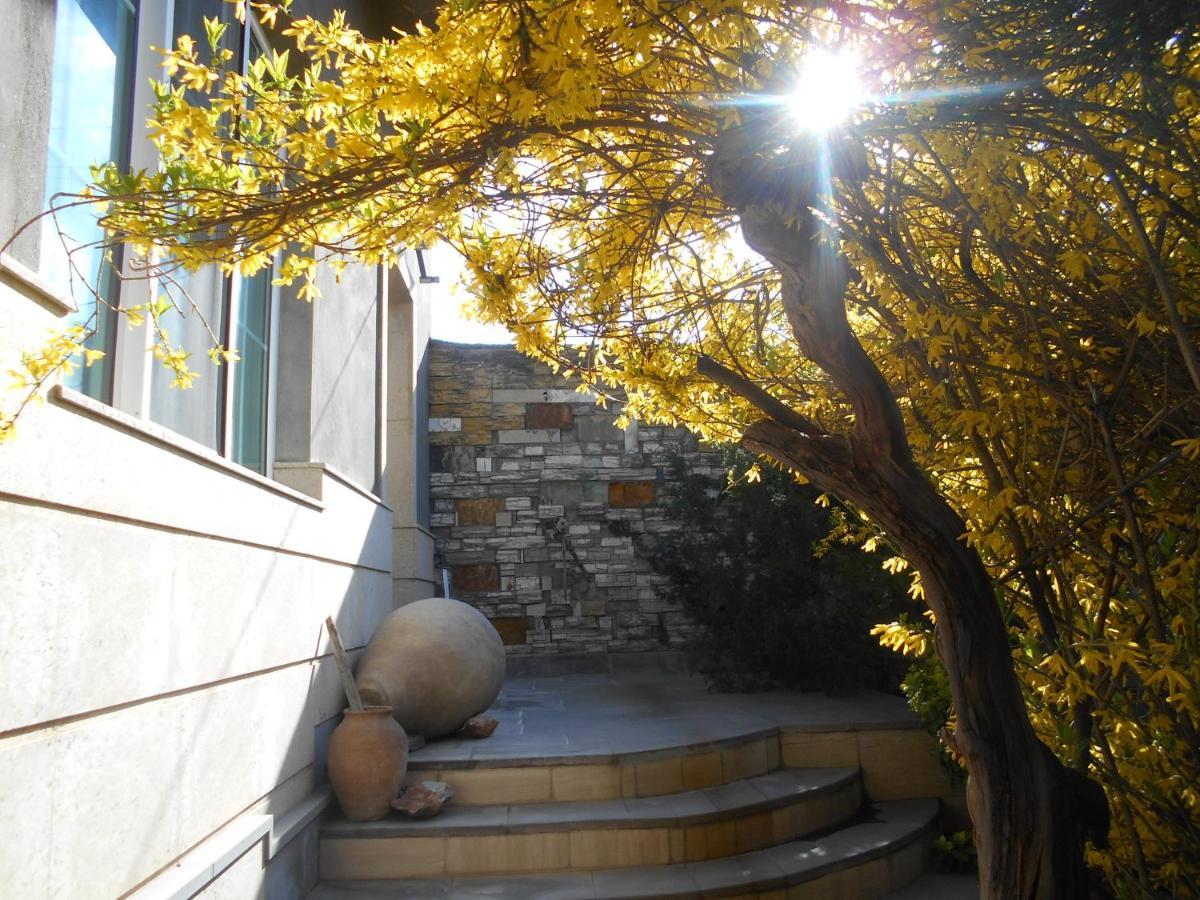 Hotel Сolibri Erivan Exterior foto
